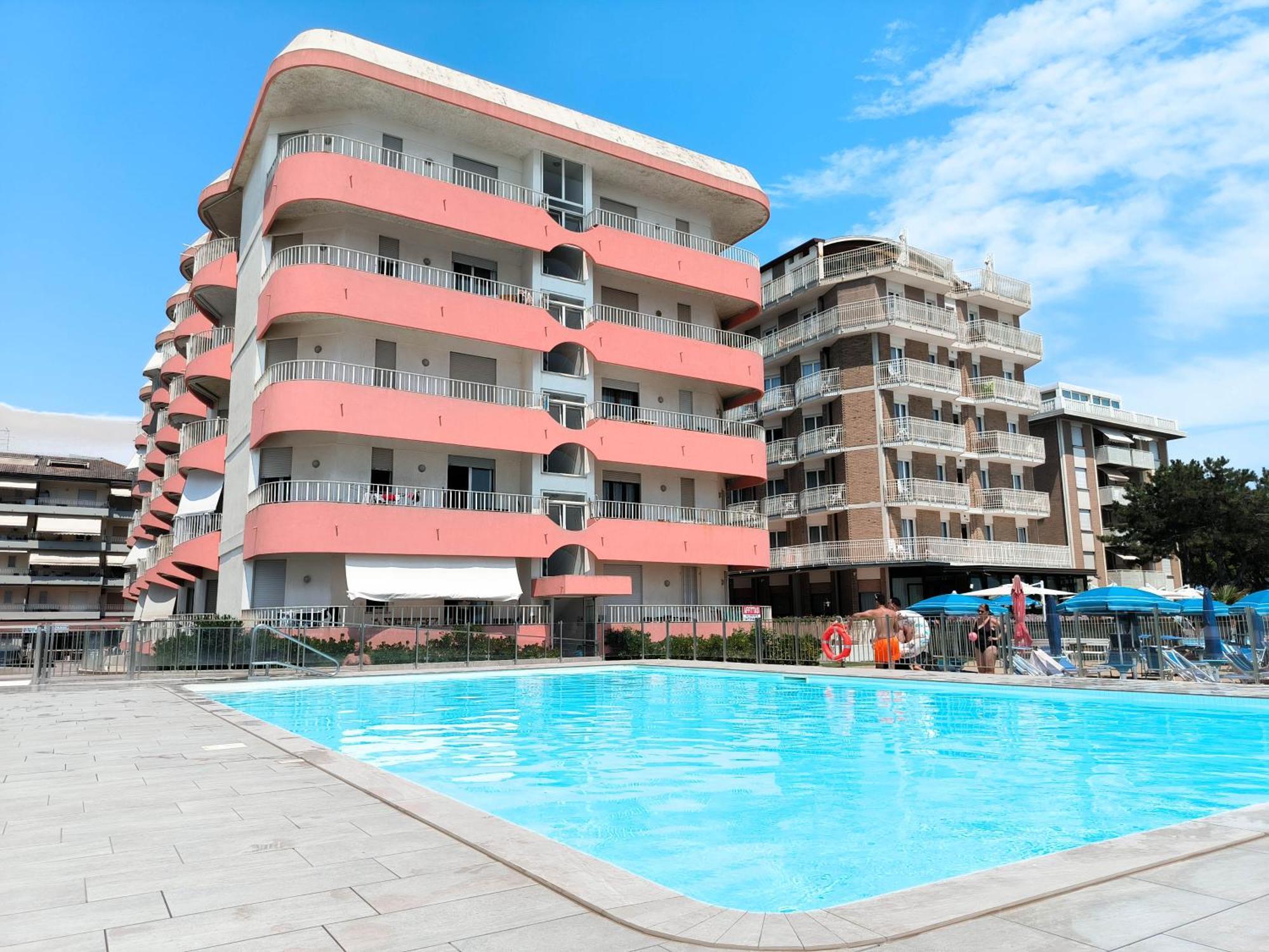 Apollo Fronte Mare Daire Lido di Jesolo Dış mekan fotoğraf